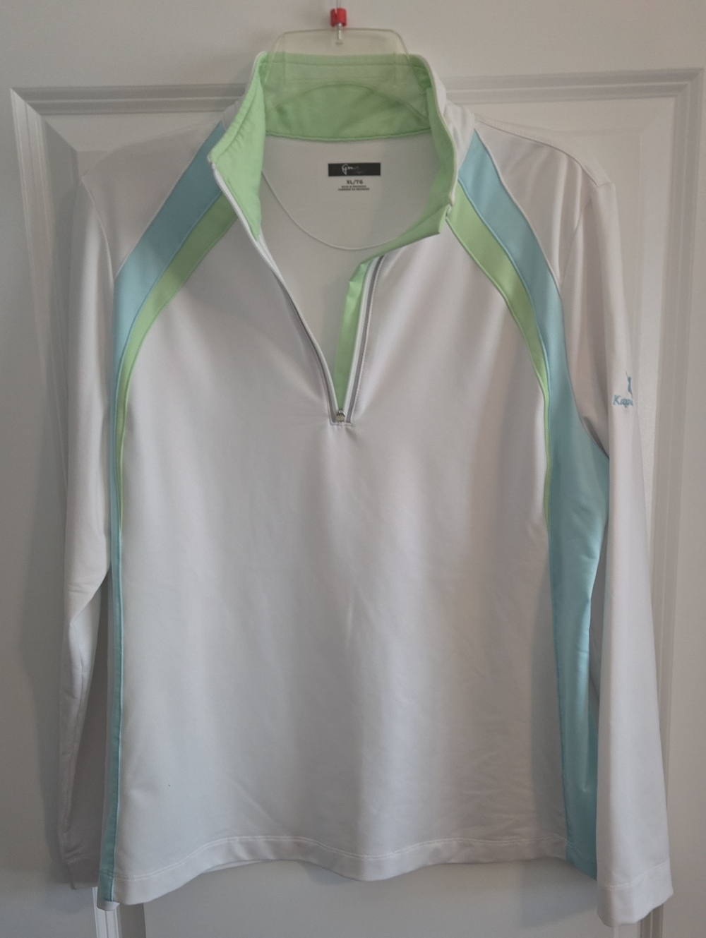 Kapalua Golf Greg Norman Collection Women's Pullover/Light Blue & Lime Accents